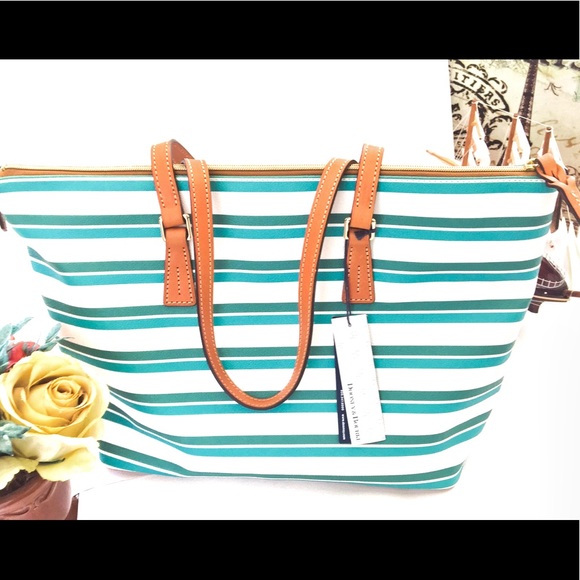 SOLD 💙BNWT Dooney & Bourke Tote-it's Beautiful!! - Picture 3 of 8